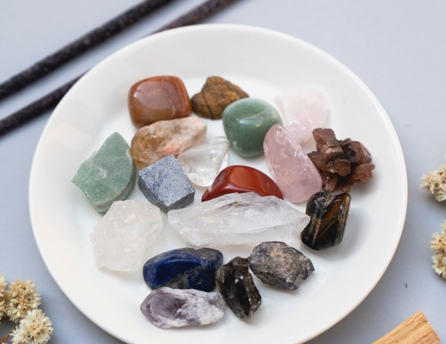 How To Tell If A Crystal Is Real? 15 Easy Tips + Tests To Try