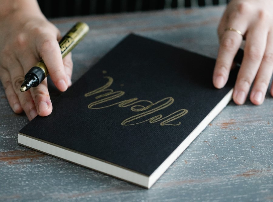 How To Make An Affirmation Jar Using Metallic Markers